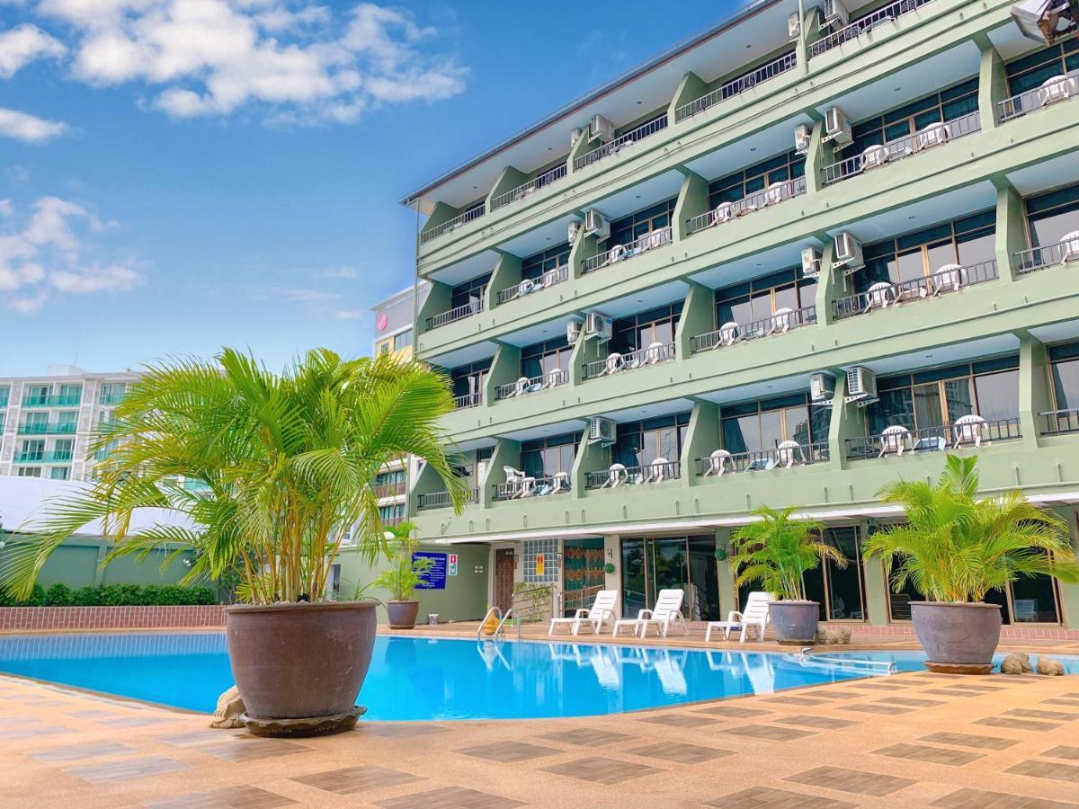 Suppamitr Villa Hotel Pattaya Extérieur photo
